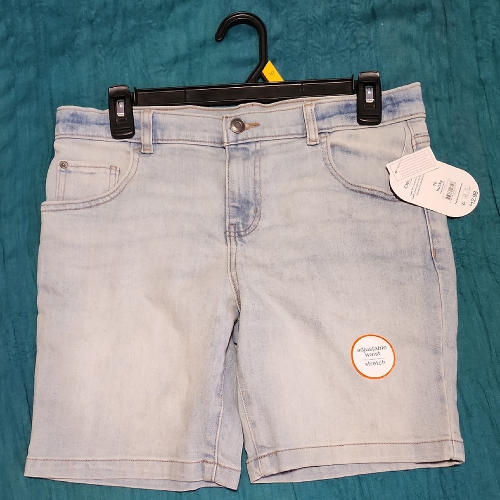 Size 10 Husky Kids Mid-Length Shorts